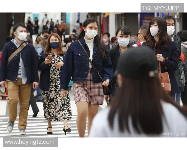 西涅疫情引发多国恐慌街道上人们纷纷戴口罩